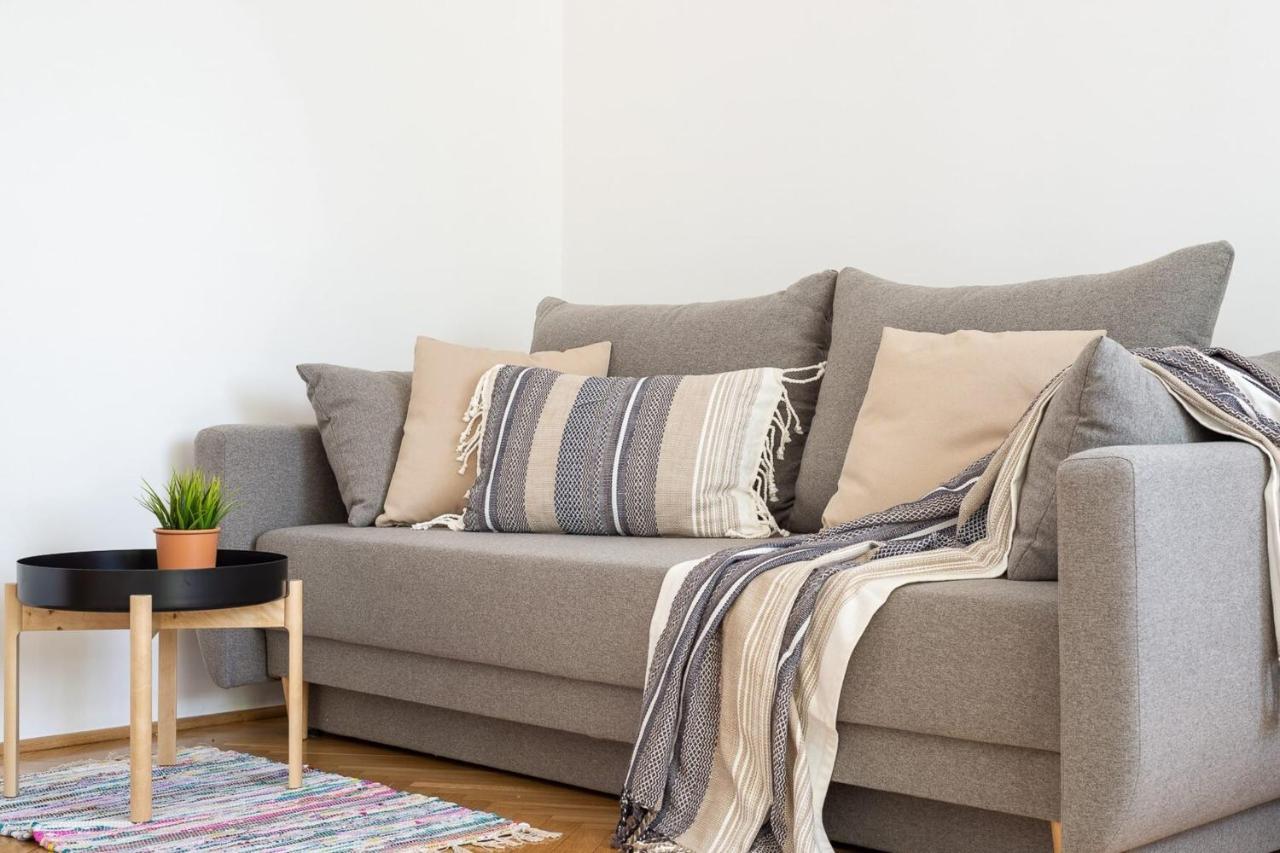 Rent Like Home - Pawia 36 Varsavia Esterno foto